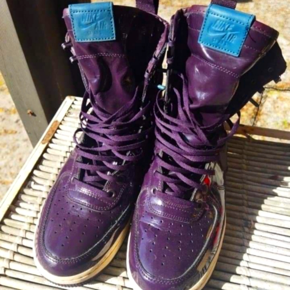 Nike Ruby Rose SF Air Force 1 Premium Rare Port Wine / Space Blue